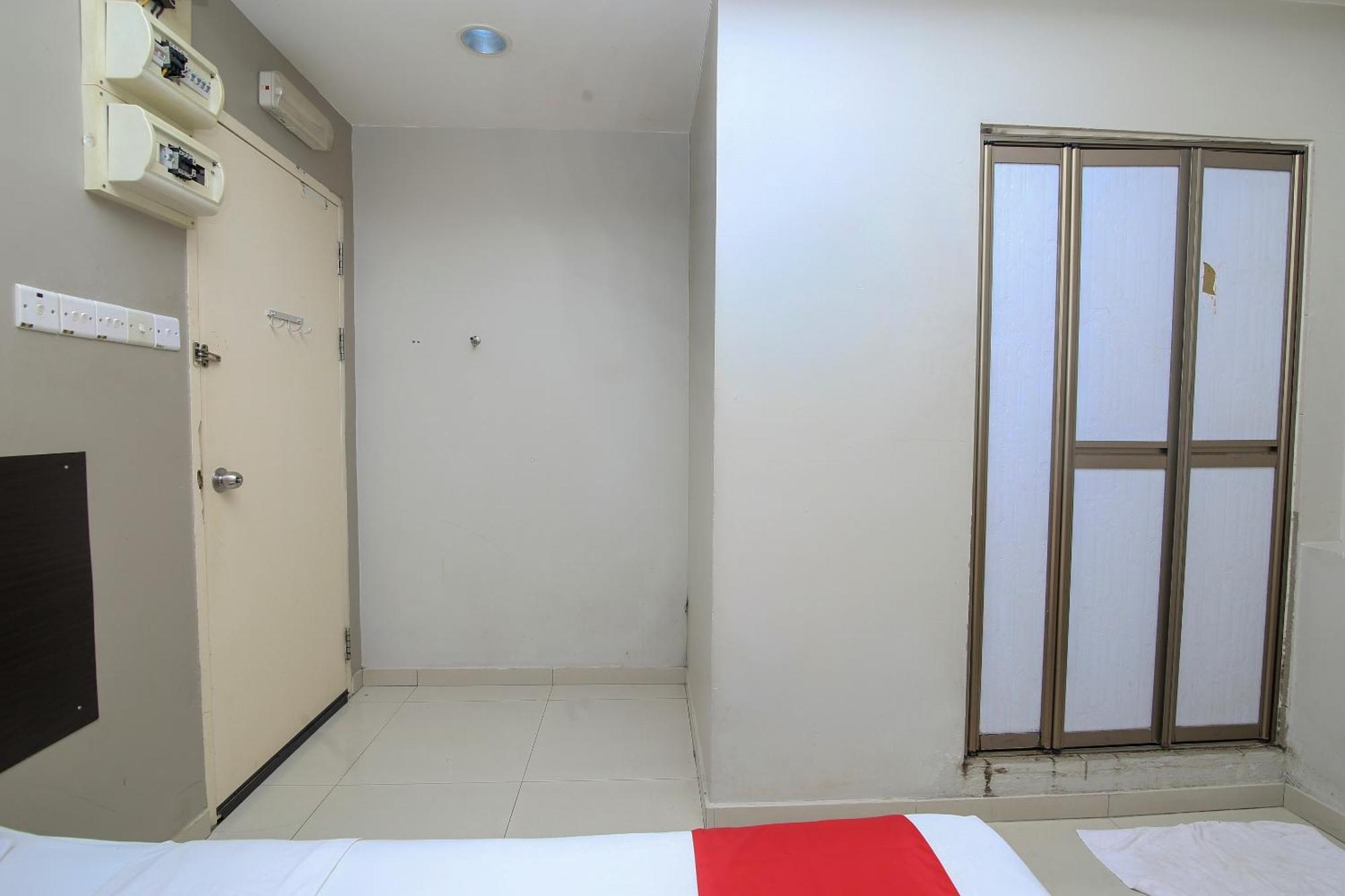 Nice Stay Three Six Five Services Kuching Exterior foto