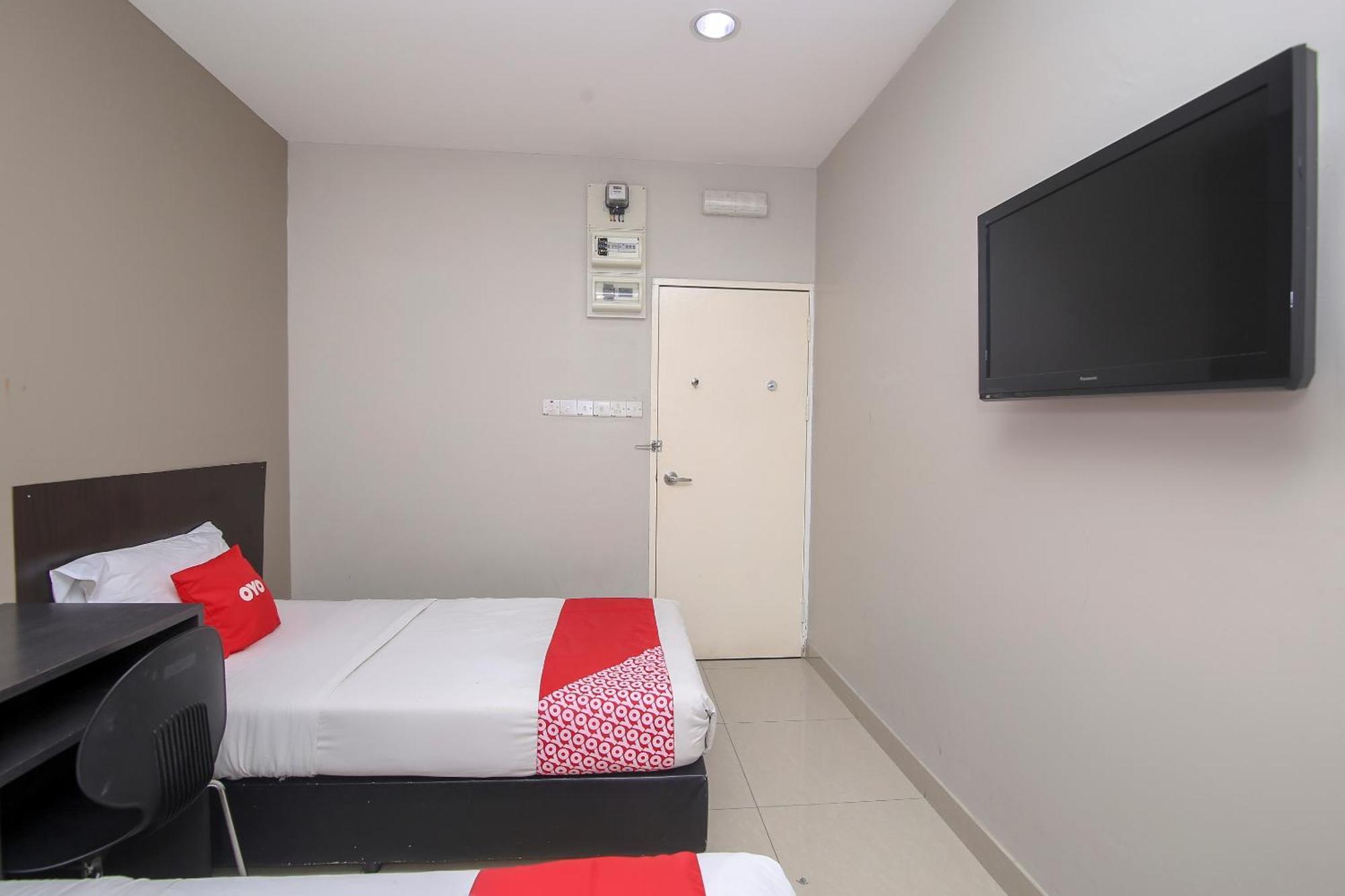 Nice Stay Three Six Five Services Kuching Exterior foto